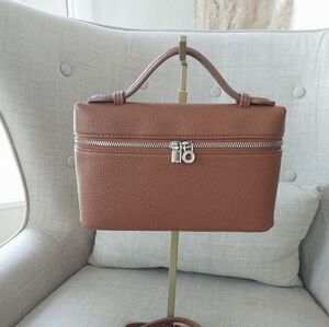 Crossbody Extra Pocket Bag